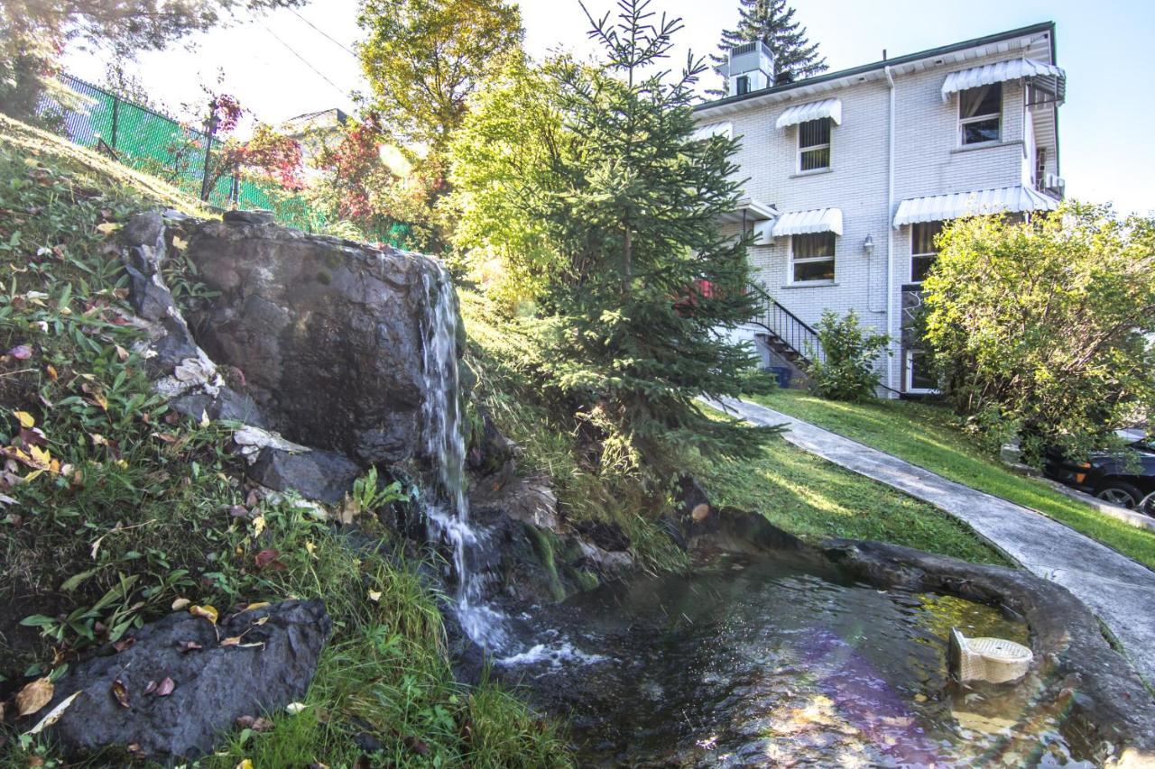 Gite Au P'Tit Manoir B&B Chicoutimi Eksteriør billede