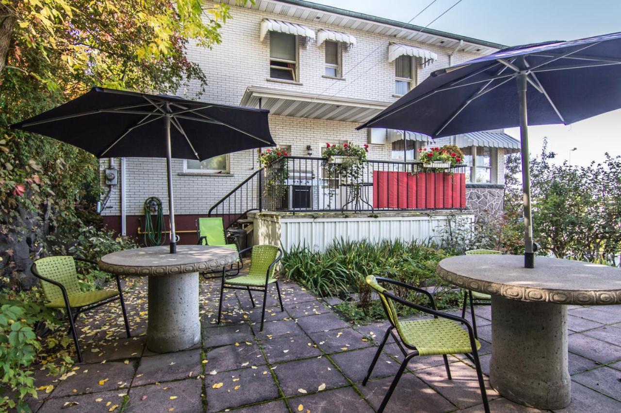 Gite Au P'Tit Manoir B&B Chicoutimi Eksteriør billede