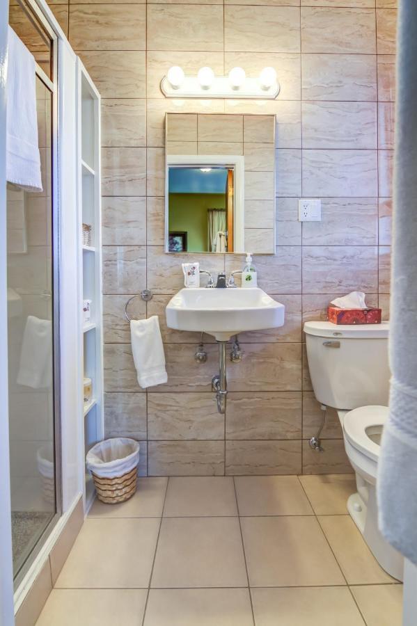 Gite Au P'Tit Manoir B&B Chicoutimi Eksteriør billede
