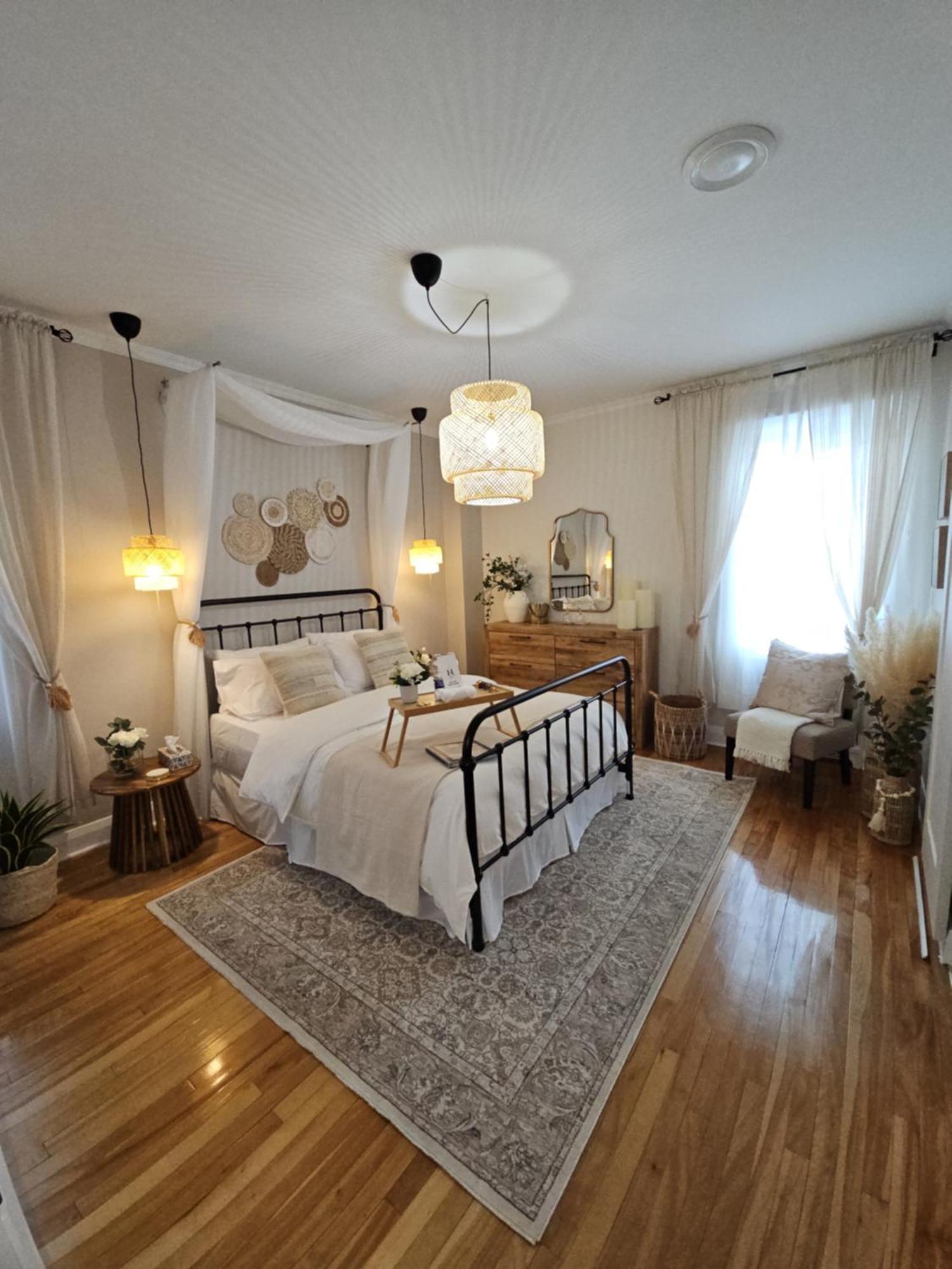 Gite Au P'Tit Manoir B&B Chicoutimi Eksteriør billede